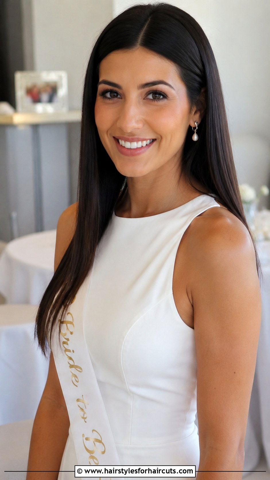 Sleek Straight Hair Bridal Shower Hairstyle - 25 bridal shower hairstyles - 25 bridal shower hairstyles