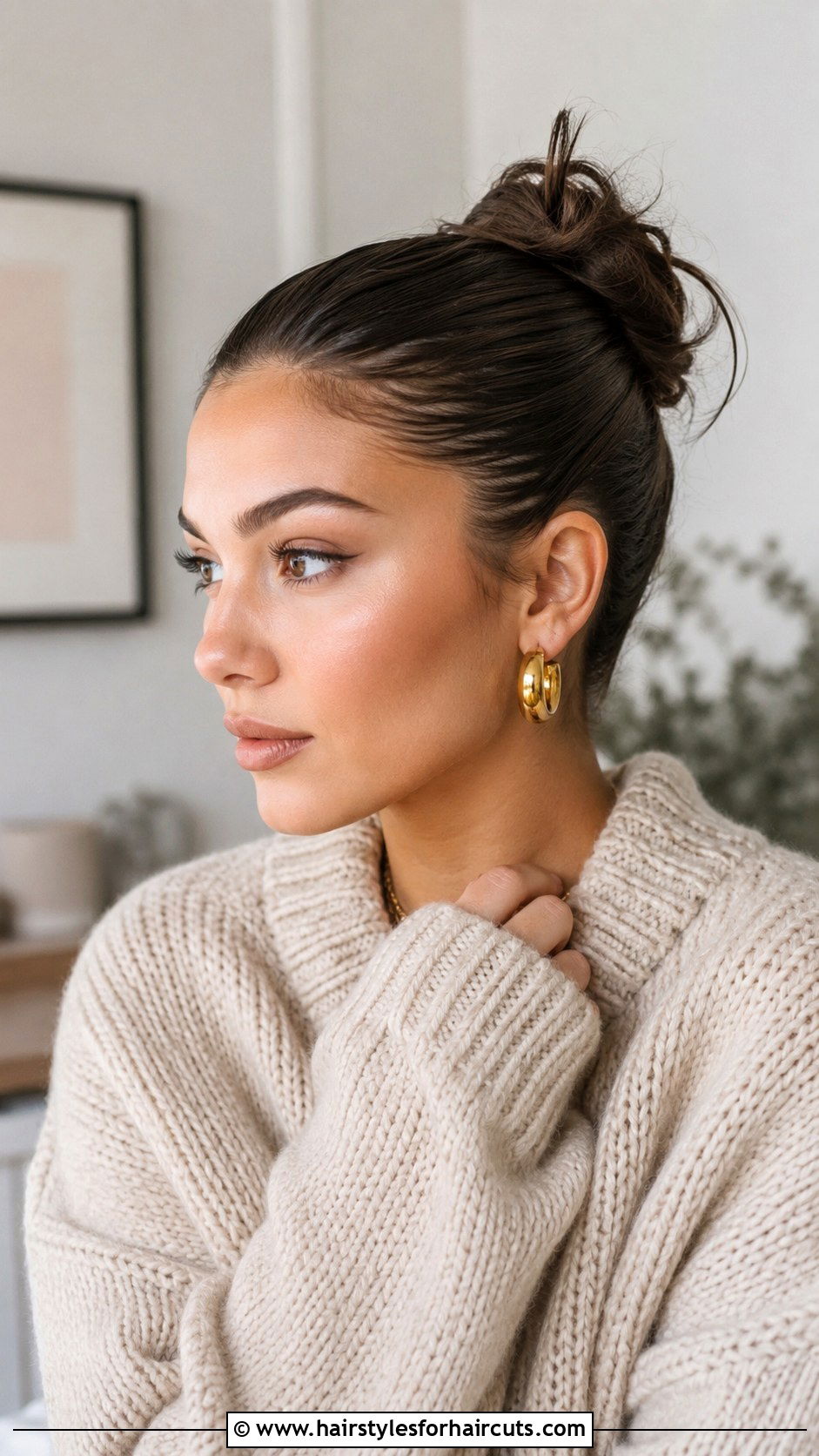 Slick Back Messy Bun - 25 cute slick back hairstyles - 25 cute slick back hairstyles