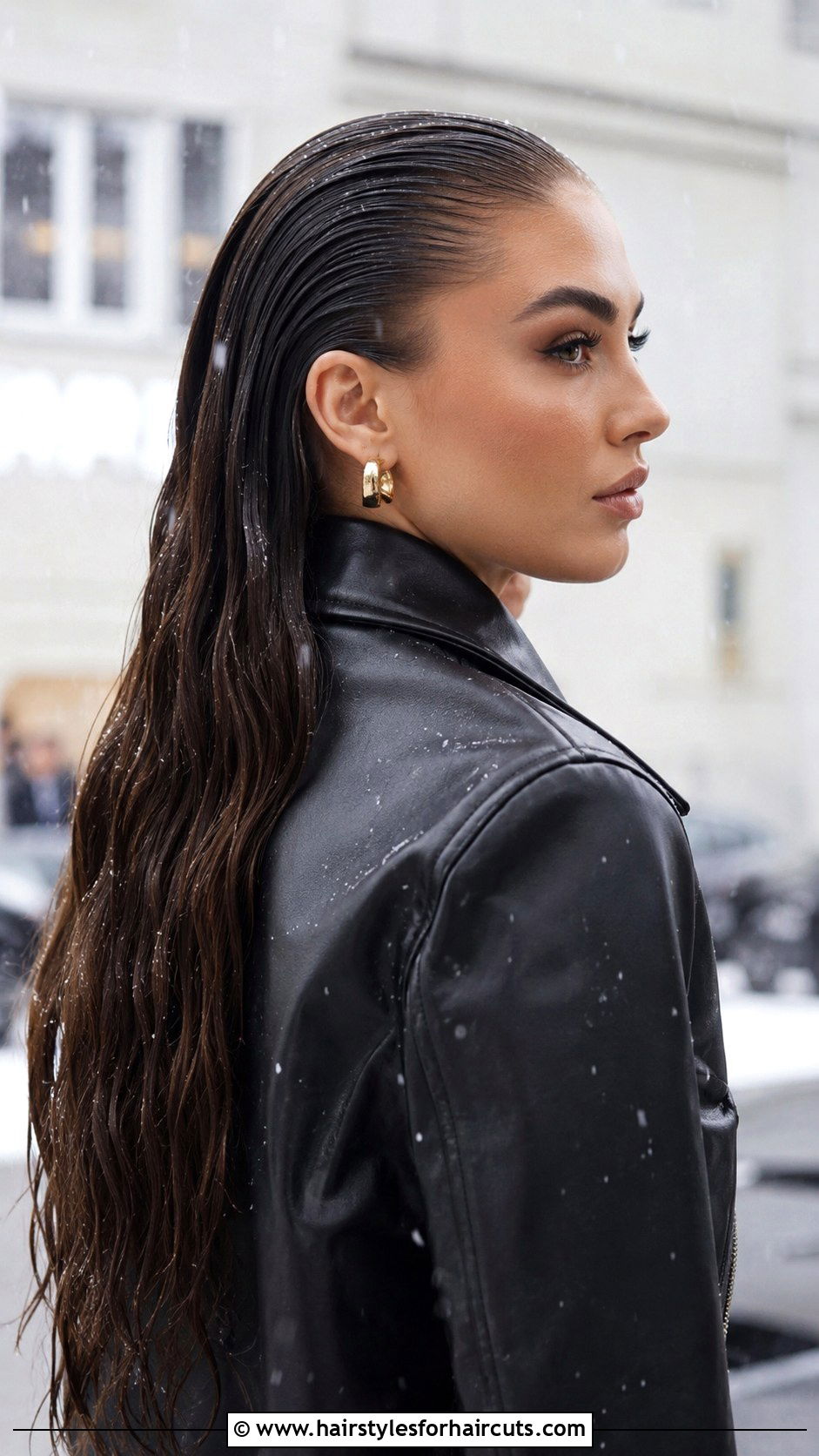 Slicked Back Hairstyle For Long Hair - 25 easy hairstyles for long hair - 25 easy hairstyles for long hair