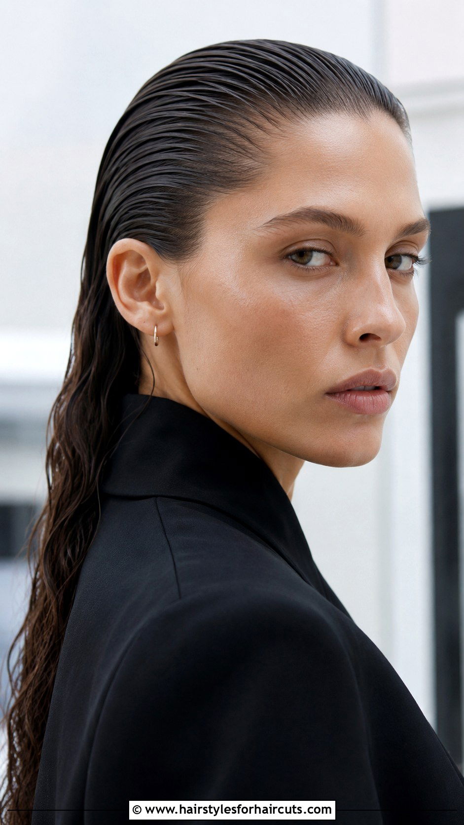 Slicked Back Long Hair - 25 glamour hairstyles for long hair - 25 glamour hairstyles for long hair