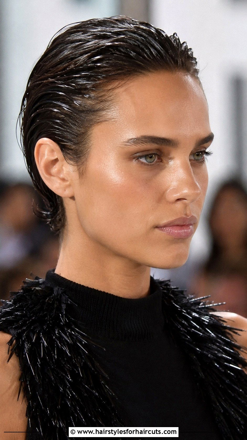 Slicked Back Short Hair - 25 easy pretty hairstyles for short hair - 25 easy pretty hairstyles for short hair