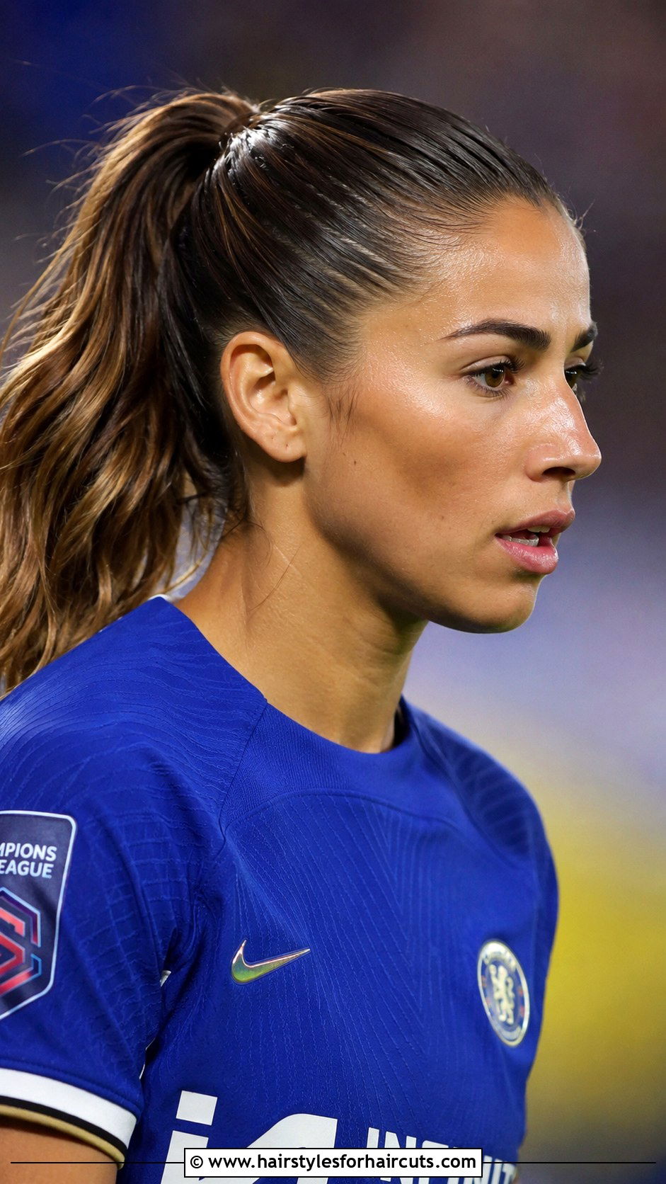 Slicked Back Short Ponytail For Soccer - 25 soccer hairstyles for short hair - 25 soccer hairstyles for short hair