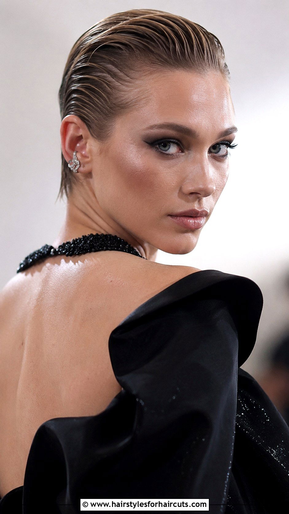 Slicked Back Short Prom Hair - 25 short hairstyles for prom - 25 short hairstyles for prom
