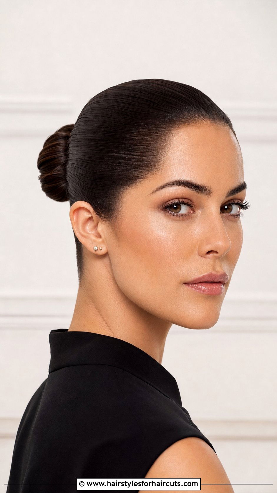 Slicked Back Updo - 25 tight hairstyles for long hair - 25 tight hairstyles for long hair