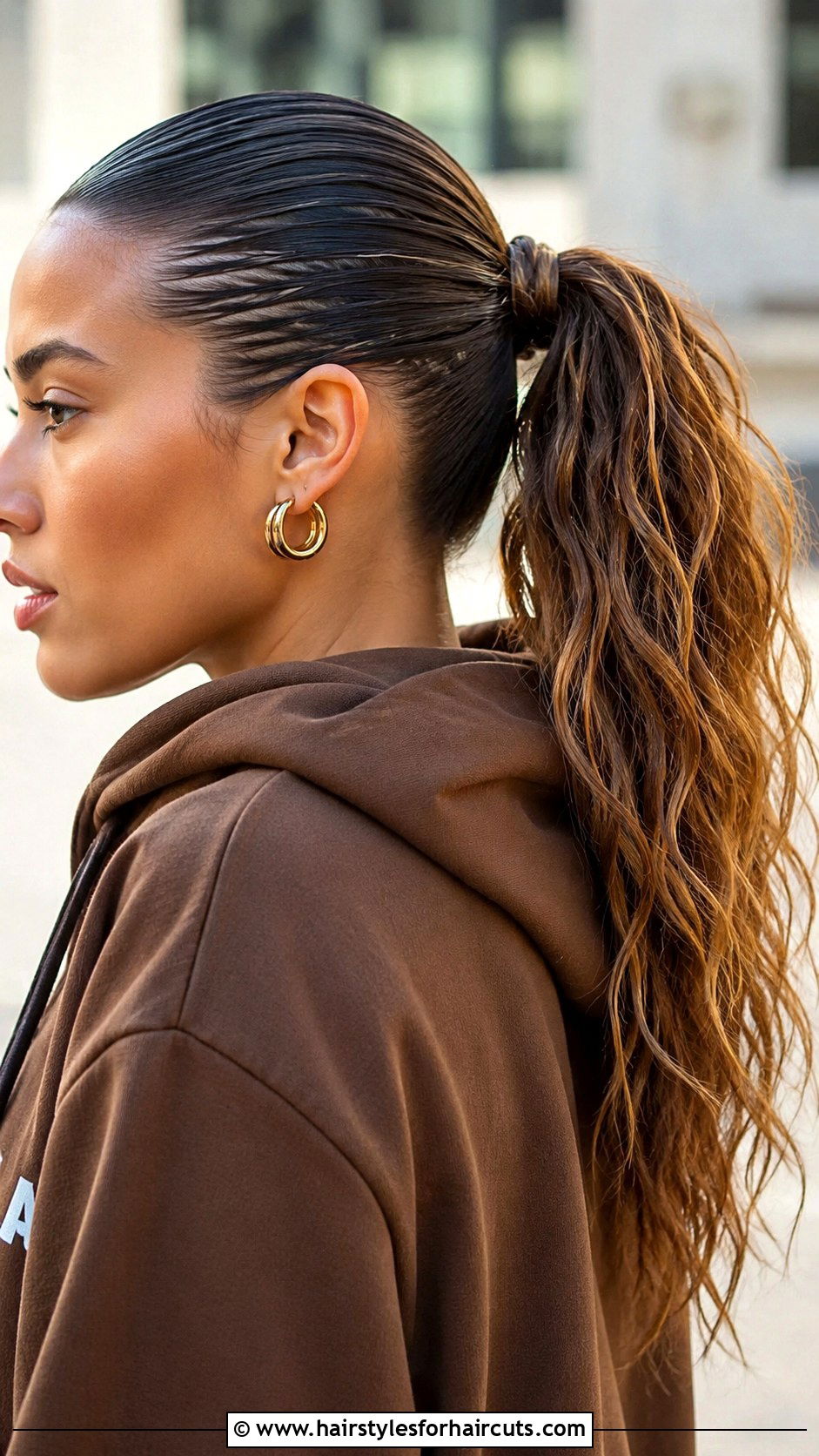 Slicked Back Wavy Hair - 25 hairstyles to do with wavy hair - 25 hairstyles to do with wavy hair
