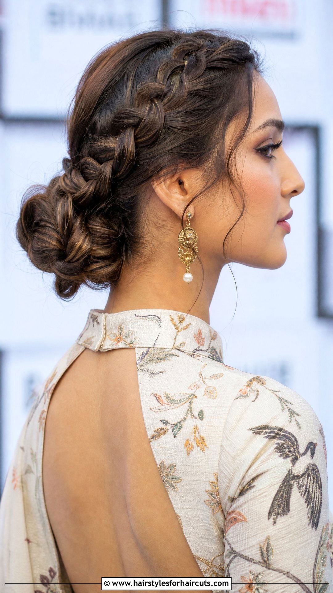 Snake Braid Updo - 25 hairstyles with a braid - 25 hairstyles with a braid