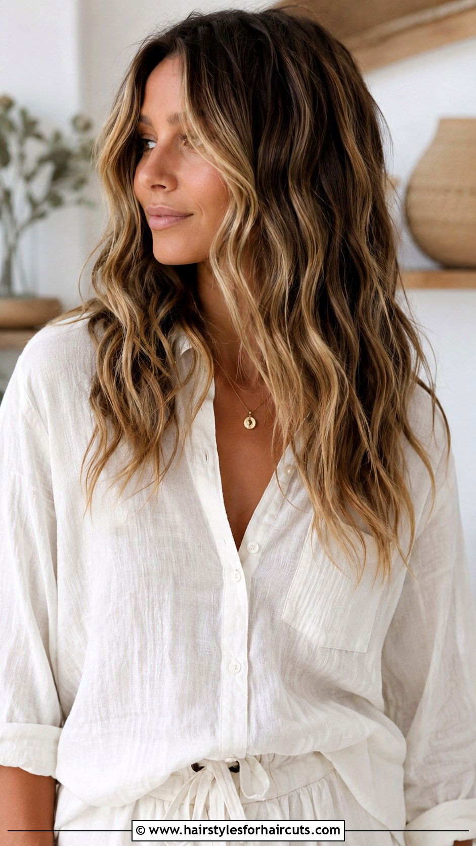 Soft Boho Waves - 25 easy hairstyles for wedding - 25 easy hairstyles for wedding