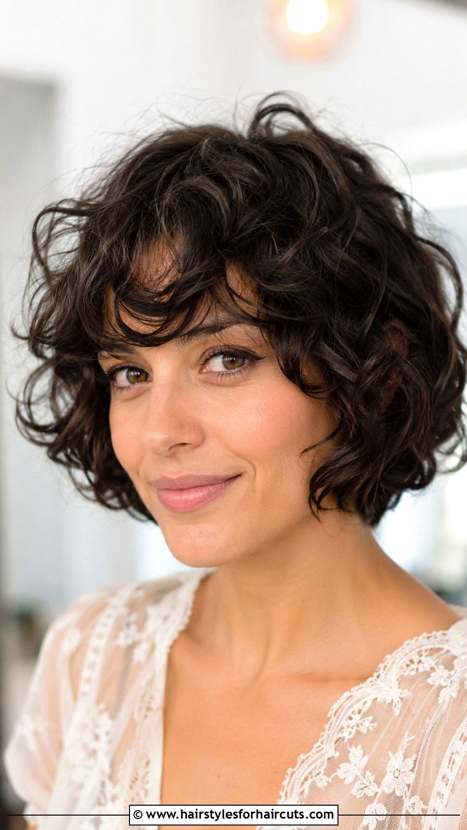 Soft Curly Fringe Bob - 25 hairstyles with rollers short hair - 25 hairstyles with rollers short hair
