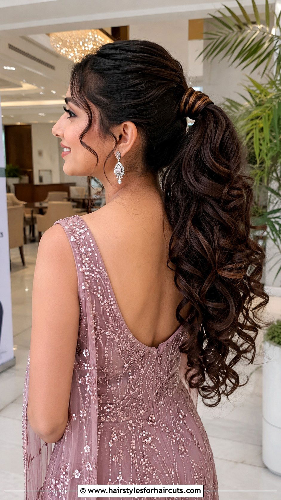 Soft Curly Wedding Ponytail - 25 asian wedding hairstyles for long hair - 25 asian wedding hairstyles for long hair