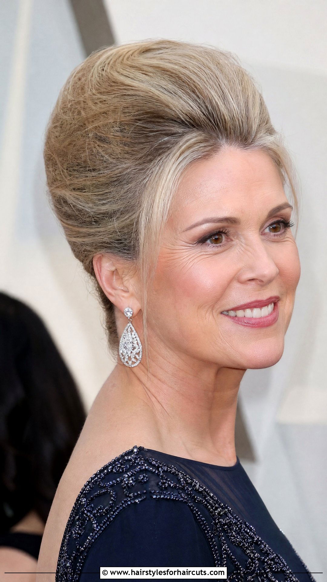 Soft Swept Back Bouffant - 25 pageant hairstyles for short hair - 25 pageant hairstyles for short hair