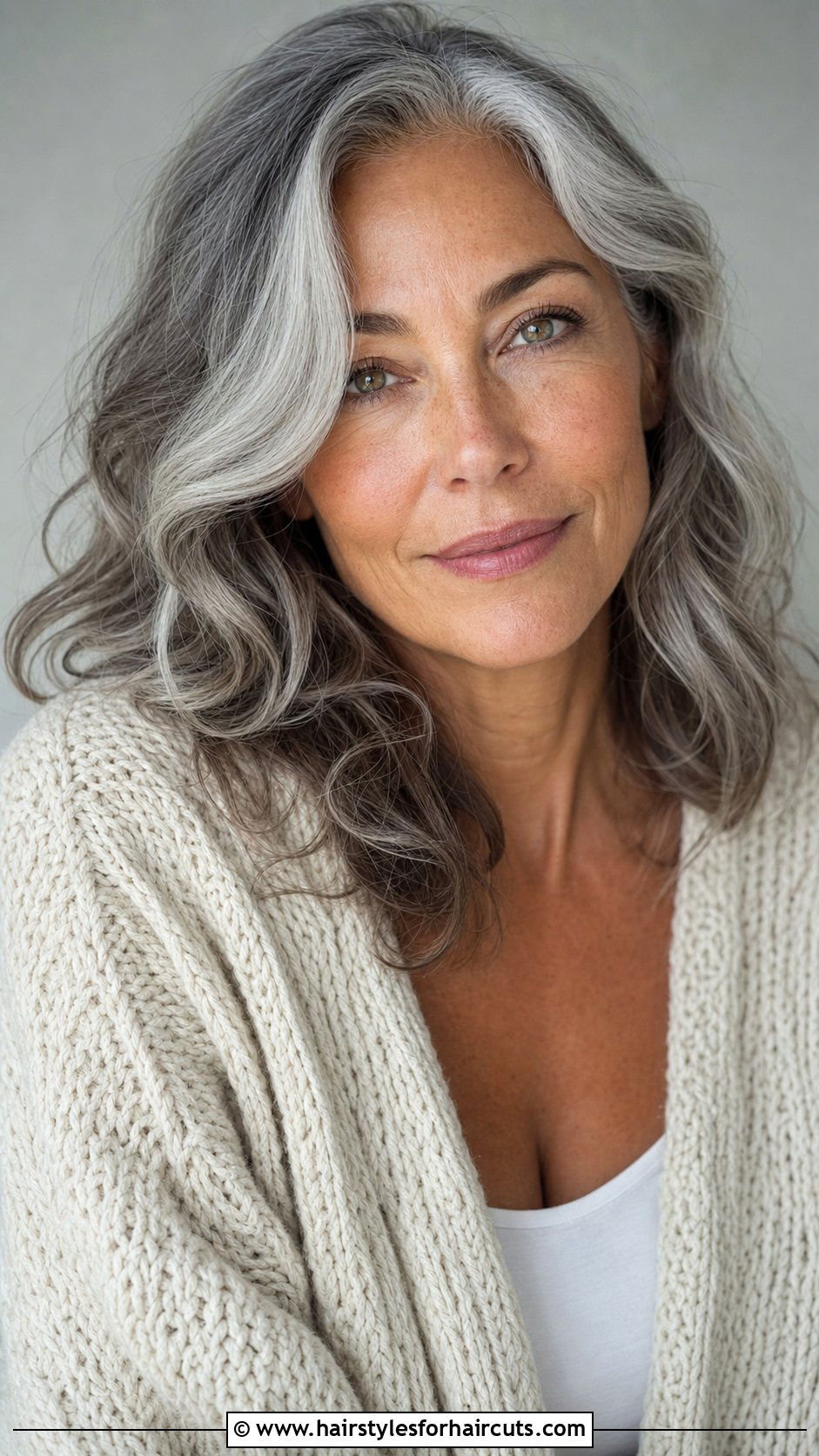 Soft Waves For Gray Hair - 25 hairstyles for gray hair over 70 - 25 hairstyles for gray hair over 70