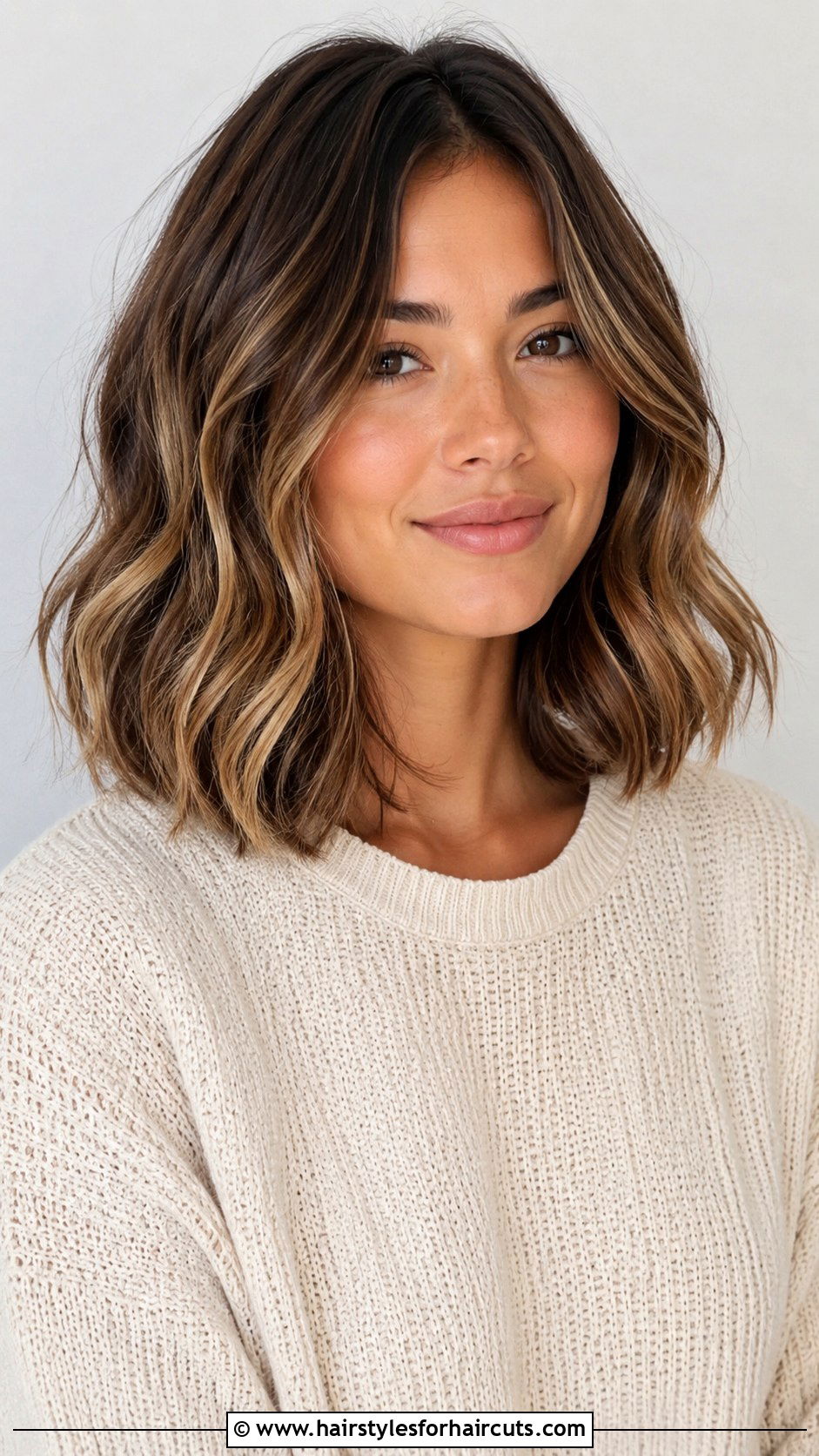 Soft Wavy Lob - 25 angelina jolie haircuts - 25 angelina jolie haircuts