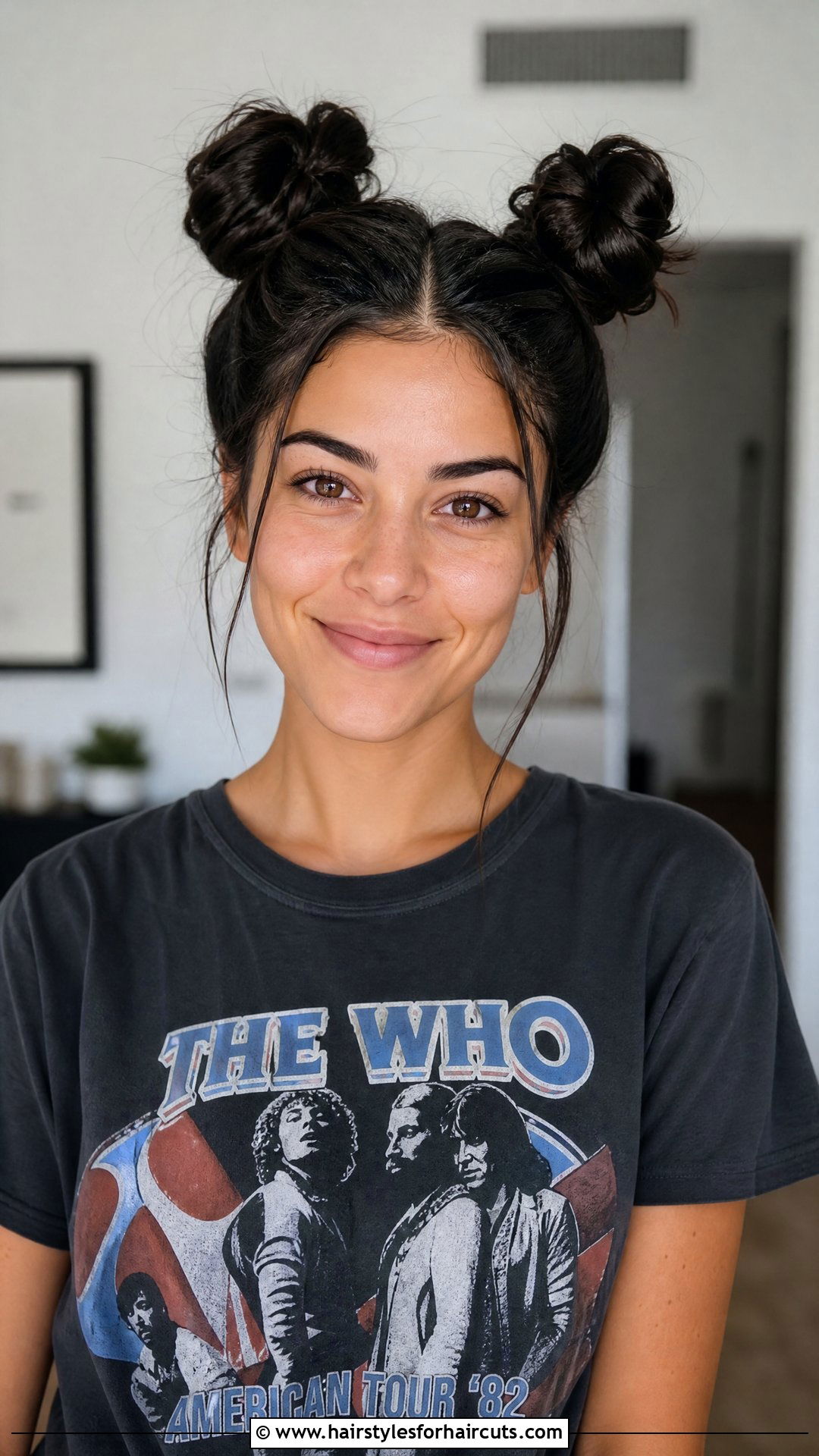 Space Buns For Short Hair - 25 beginner protective hairstyles for short natural hair - 25 beginner protective hairstyles for short natural hair