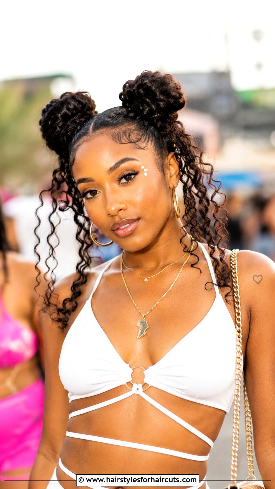 Space Buns With Curly Ponytail - 25 curly weave ponytail hairstyles for black hair - 25 curly weave ponytail hairstyles for black hair