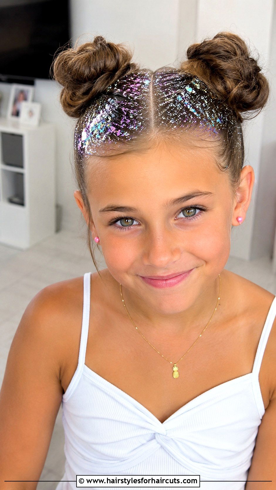 Space Buns With Glitter Roots Kid Girl - 25 easy hairstyles kid girl rockstar hair - 25 easy hairstyles kid girl rockstar hair