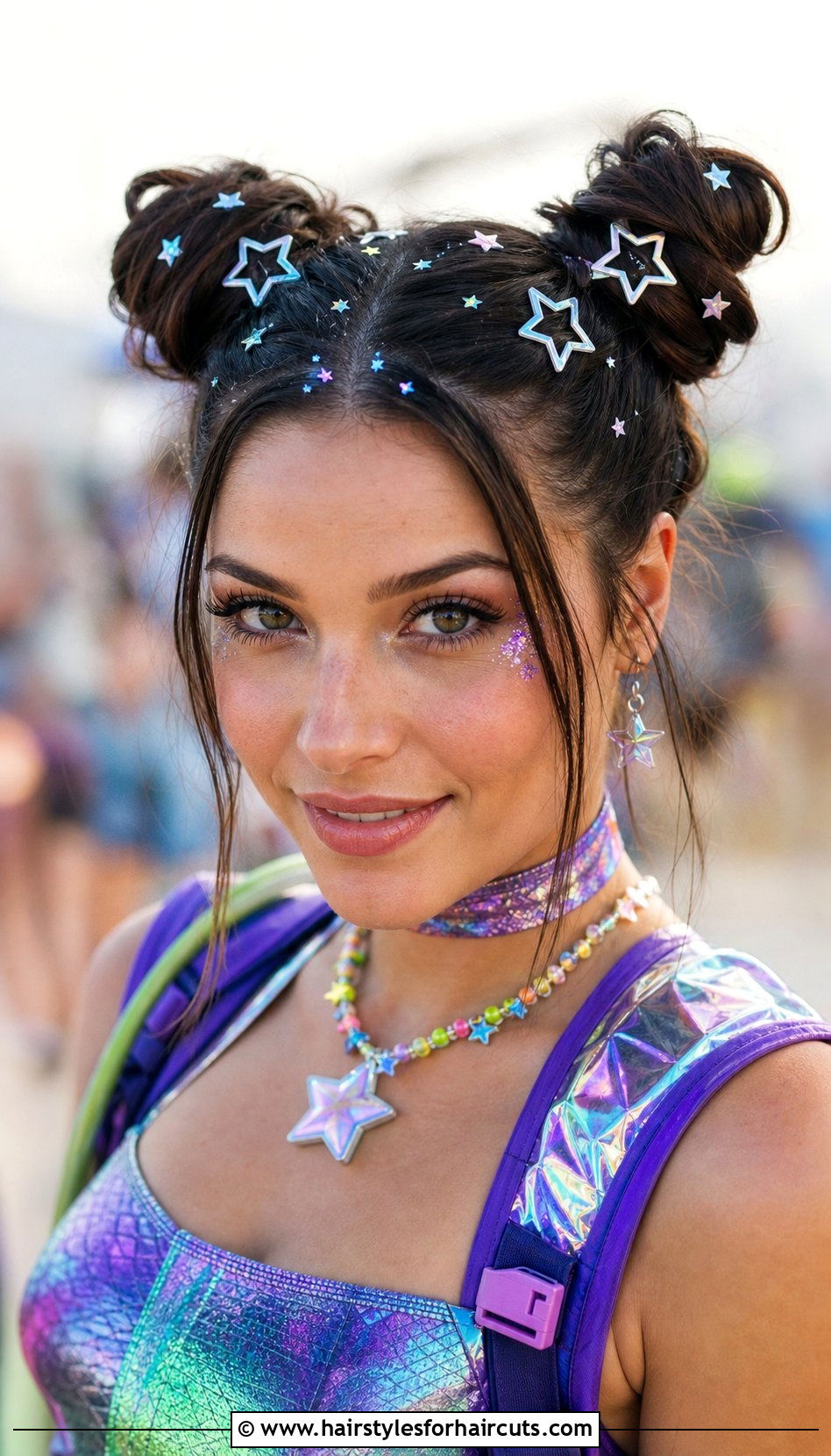 Space Buns With Star Hair Clips - 25 hairstyles with hair jewelry - 25 hairstyles with hair jewelry