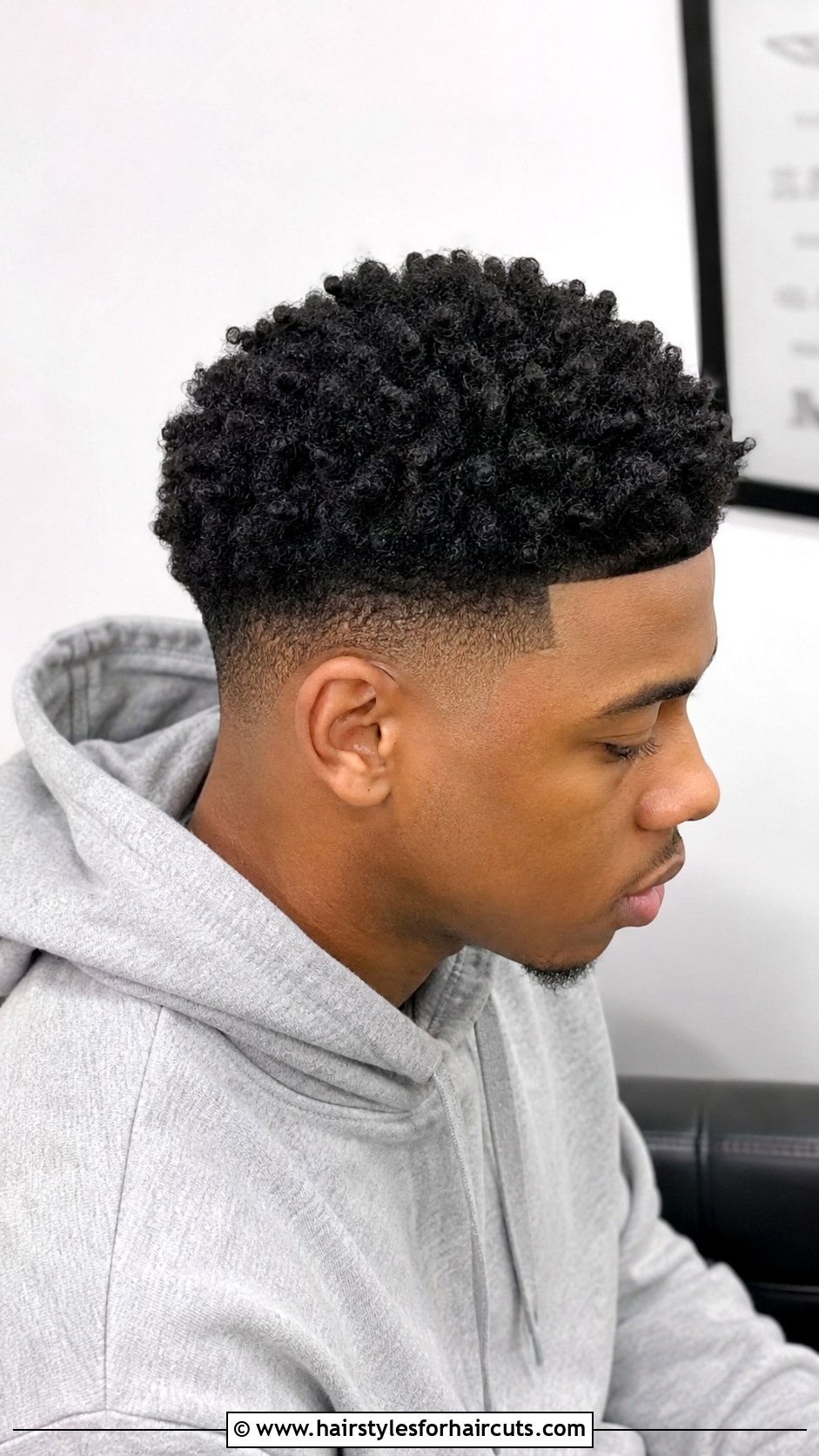 Sponge Curls Low Fade - 25 3c hairstyles men - 25 3c hairstyles men
