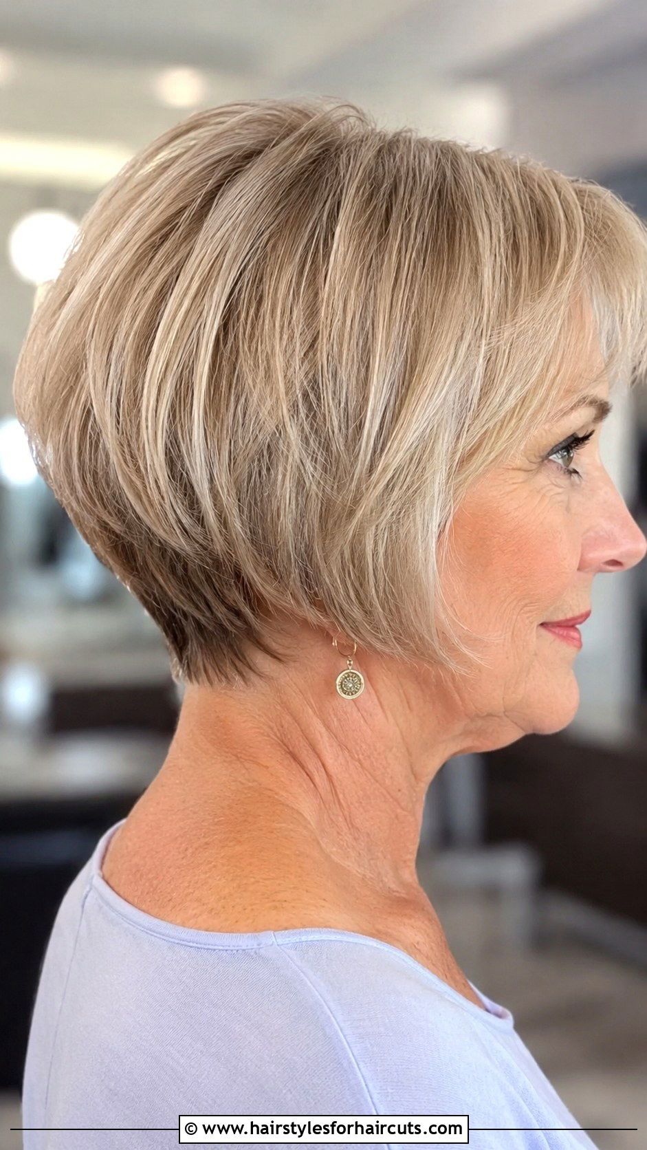 Stacked Bob - 25 short hairstyles for women over sixty - 25 short hairstyles for women over sixty