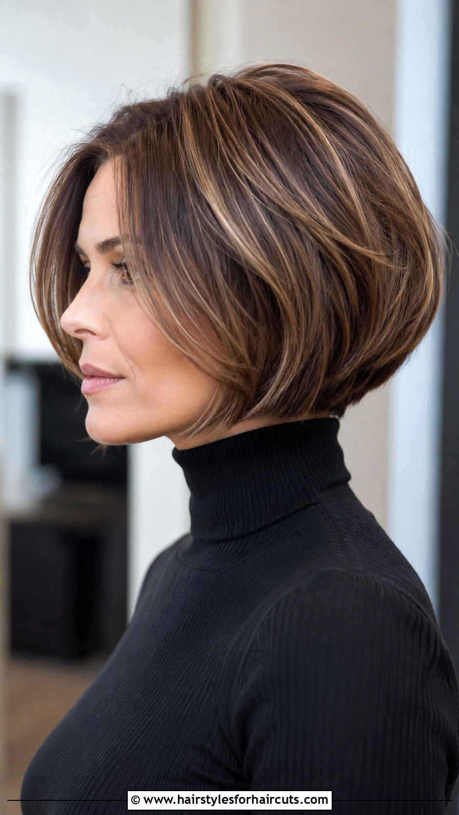 Stacked Bob - 25 haircuts for short hair for women - 25 haircuts for short hair for women