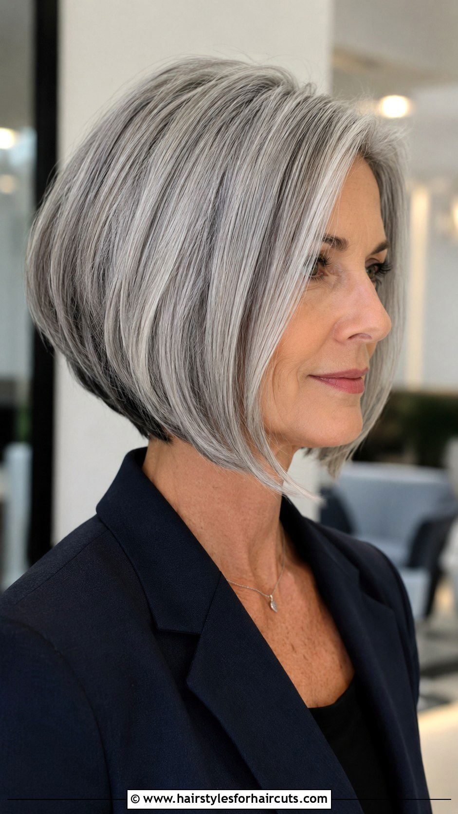 Stacked Bob For Gray Hair - 25 shoulder length hairstyles for gray hair - 25 shoulder length hairstyles for gray hair