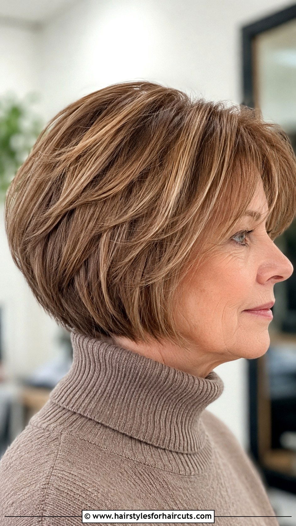Stacked Bob Haircut - 25 medium short hairstyles for women - 25 medium short hairstyles for women