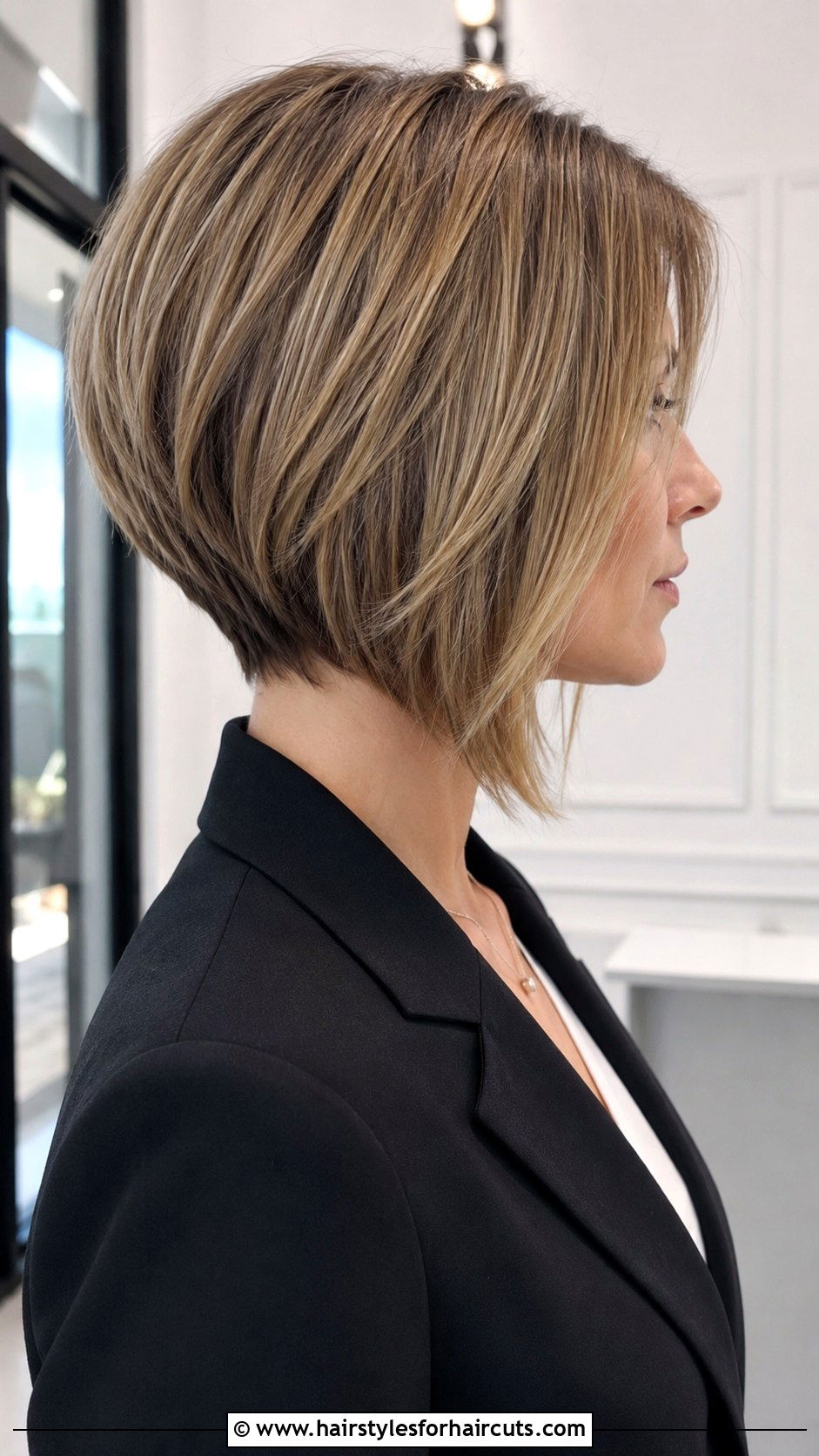 Stacked Bob One Inch - 25 1 inch of haircuts off - 25 1 inch of haircuts off