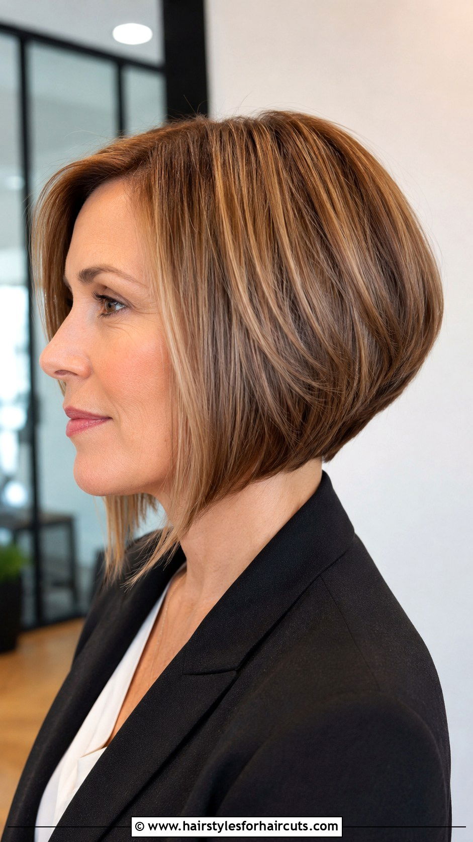 Stacked Bob - 25 2000s hairstyles short hair - 25 2000s hairstyles short hair