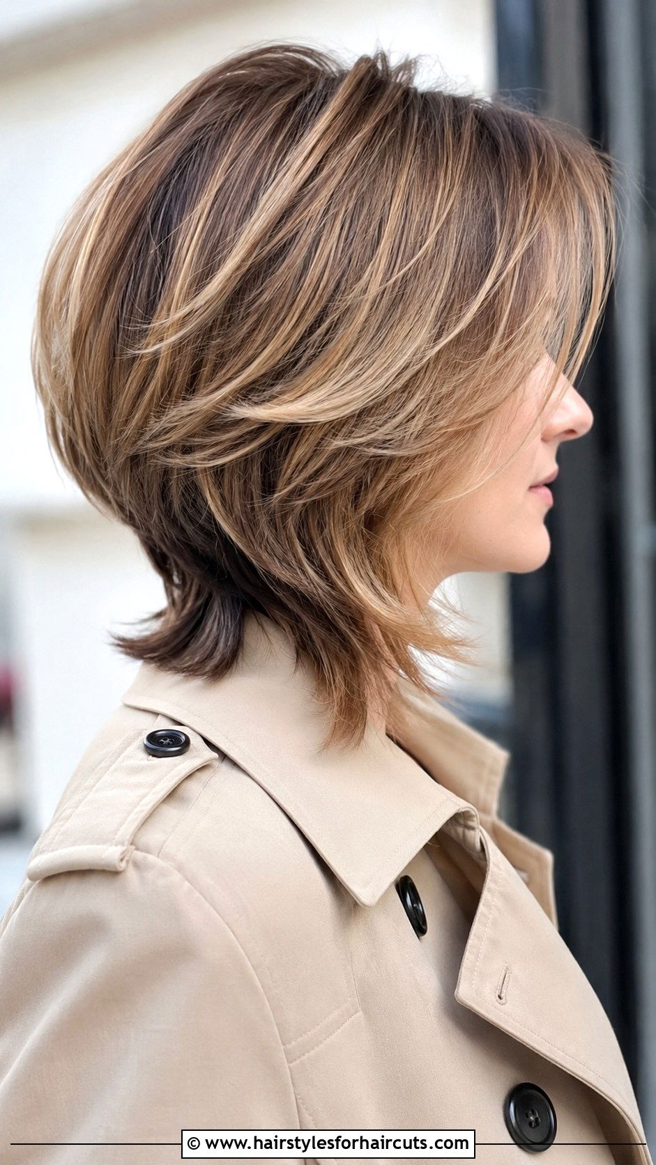 Stacked Medium Haircut - 25 medium long haircuts for thin hair - 25 medium long haircuts for thin hair