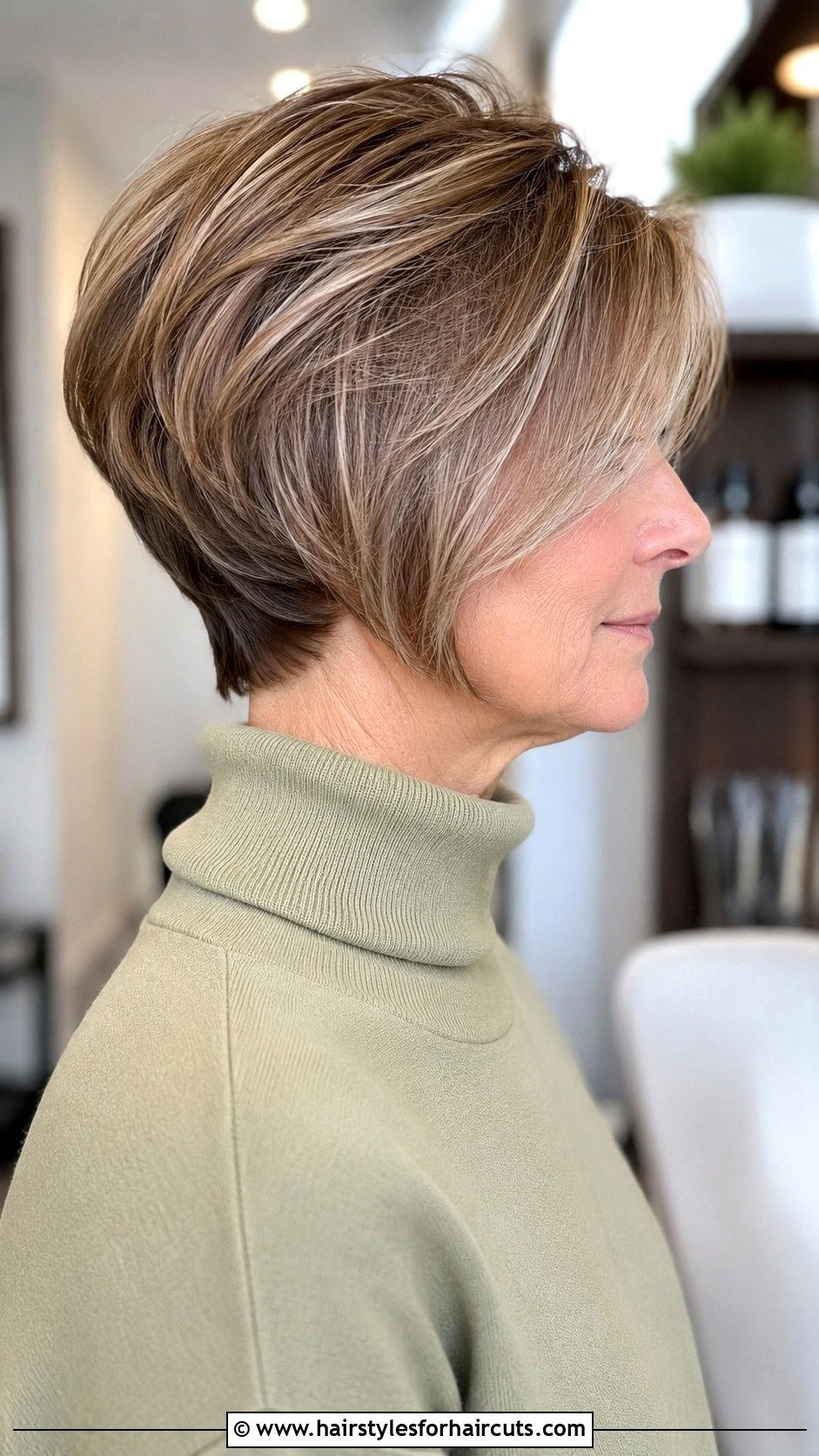 Stacked Pixie Bob - 25 fine hair low maintenance pixie bob haircuts - 25 fine hair low maintenance pixie bob haircuts