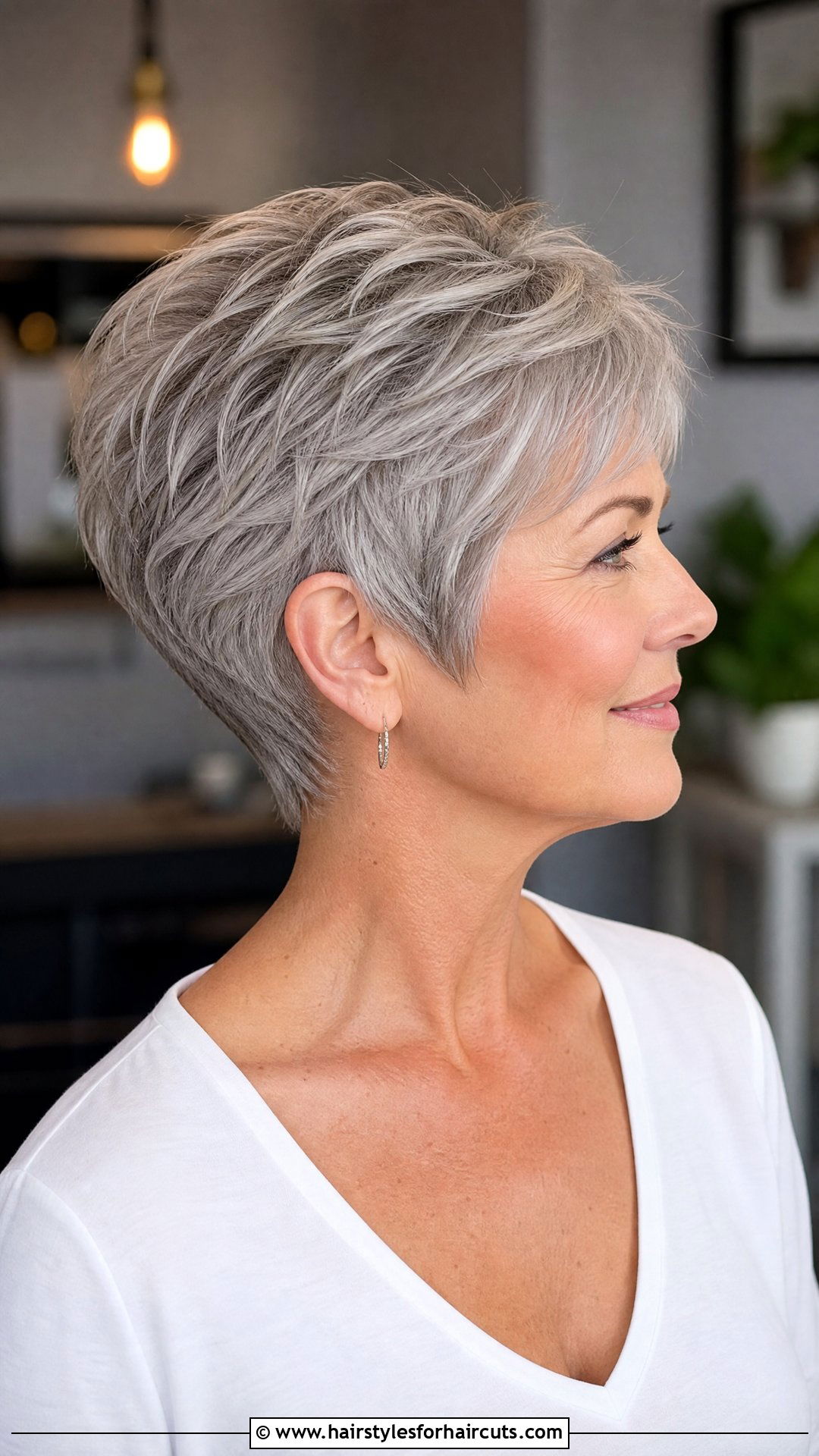 Stacked Pixie Cut For Gray Hair - 25 pixie haircuts for gray hair - 25 pixie haircuts for gray hair
