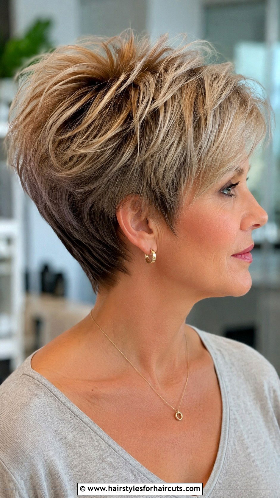 Stacked Pixie Haircut - 25 pixies haircuts - 25 pixies haircuts
