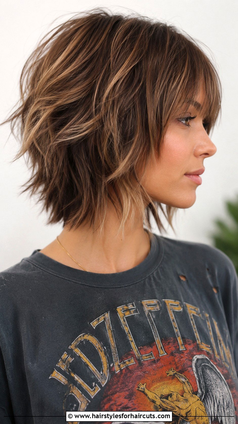 Stacked Razor Cut - 25 stack hairstyles - 25 stack hairstyles