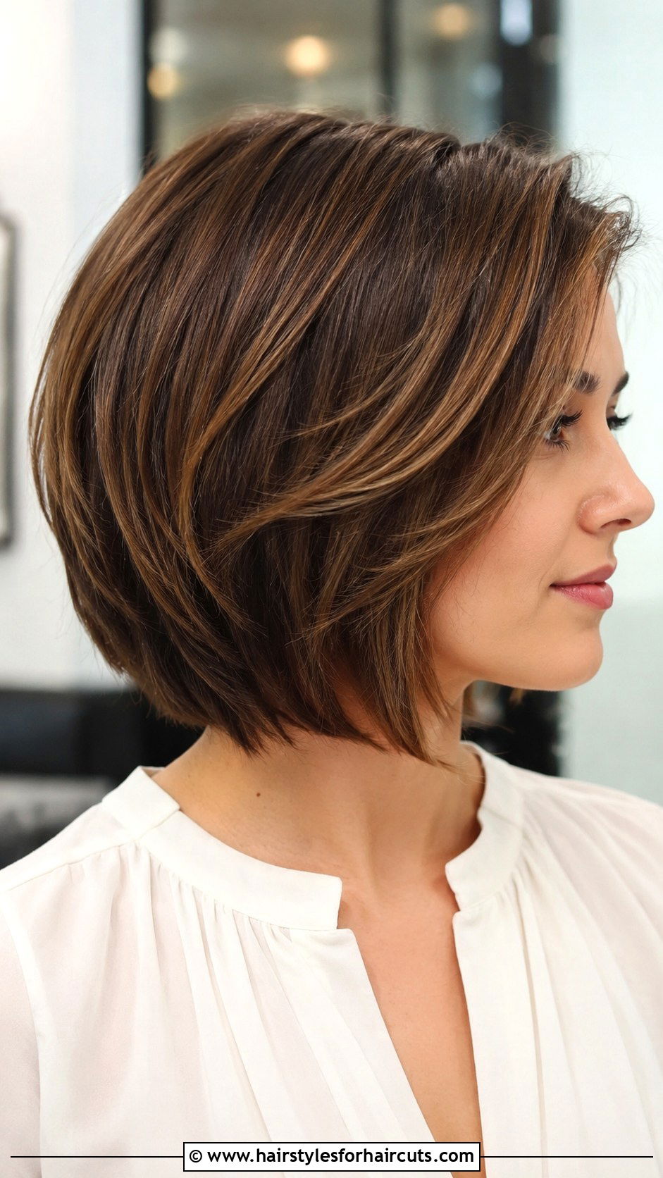 Stacked Shoulder Length Bob - 25 shoulder length short haircuts - 25 shoulder length short haircuts