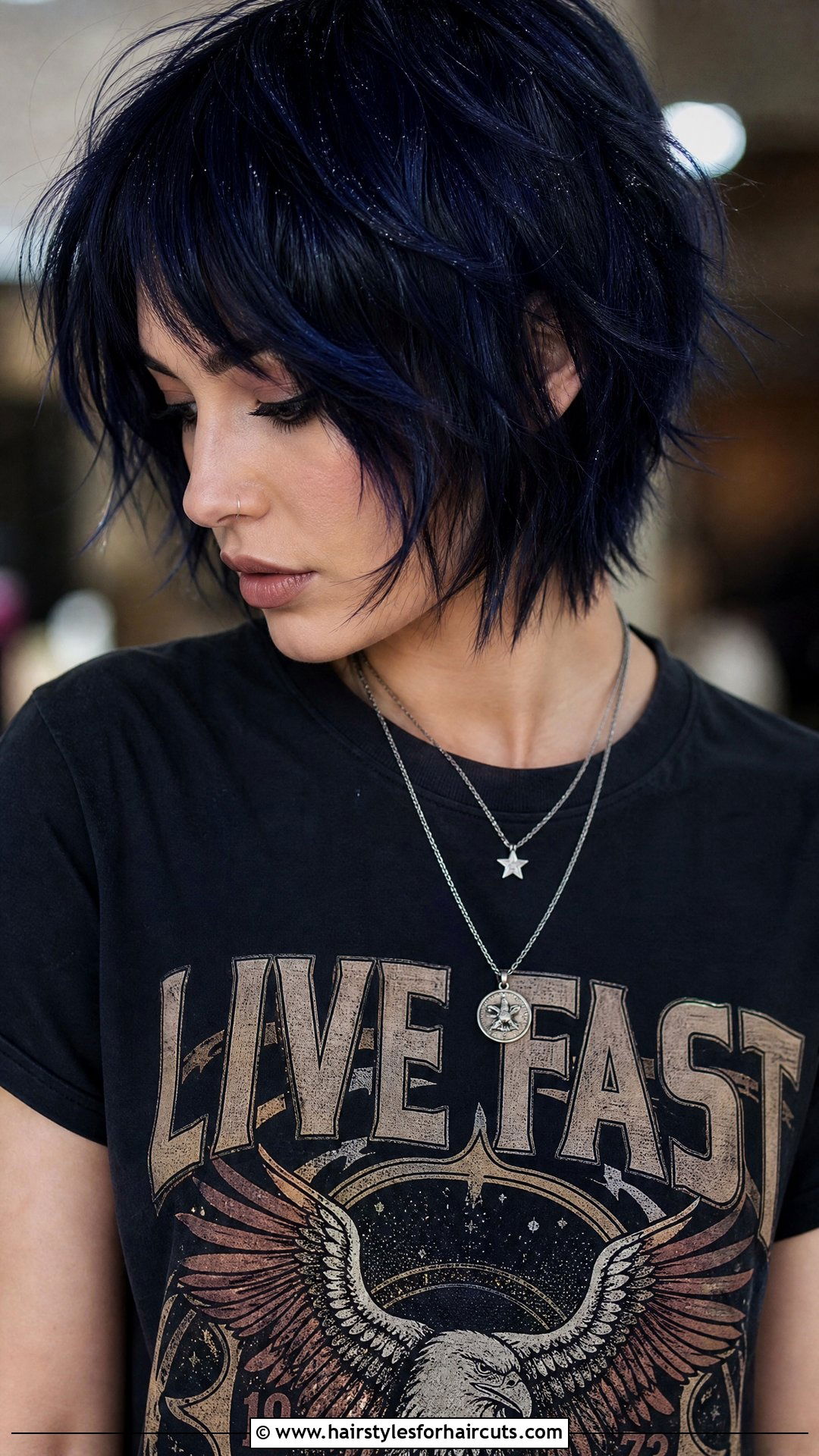 Starry Night Textured Crop - 25 new moon haircuts - 25 new moon haircuts