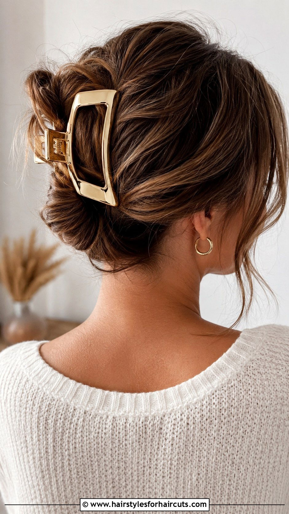 Statement Hair Clips - 25 hairstyles for blown out 4c hair - 25 hairstyles for blown out 4c hair