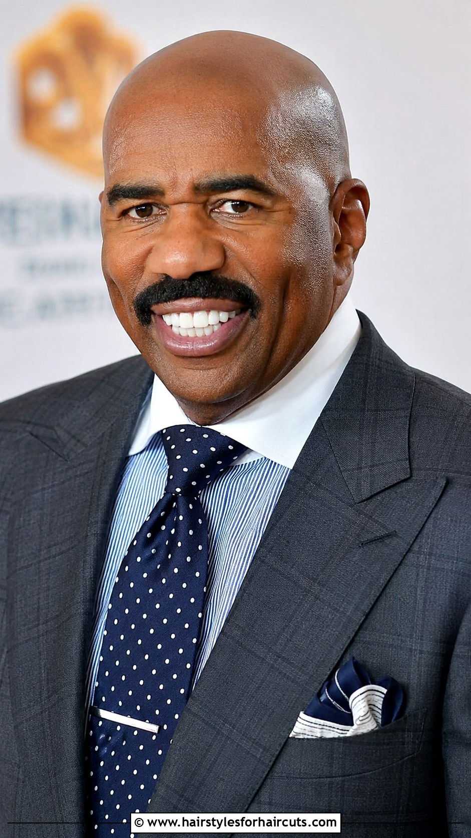 Steve Harvey Classic Businessman Haircut - 25 hairstyles steve harvey with hair - 25 hairstyles steve harvey with hair