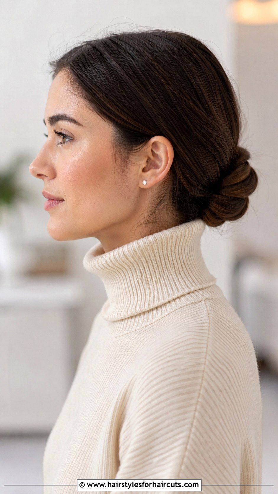 Straight Frontal Low Bun - 25 straight hair frontal hairstyles - 25 straight hair frontal hairstyles