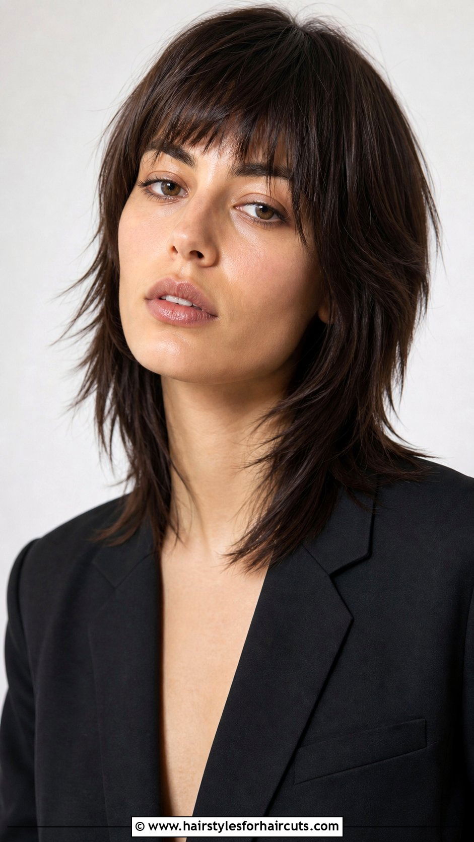 Straight Wolf Cut - 25 wolfie haircuts - 25 wolfie haircuts
