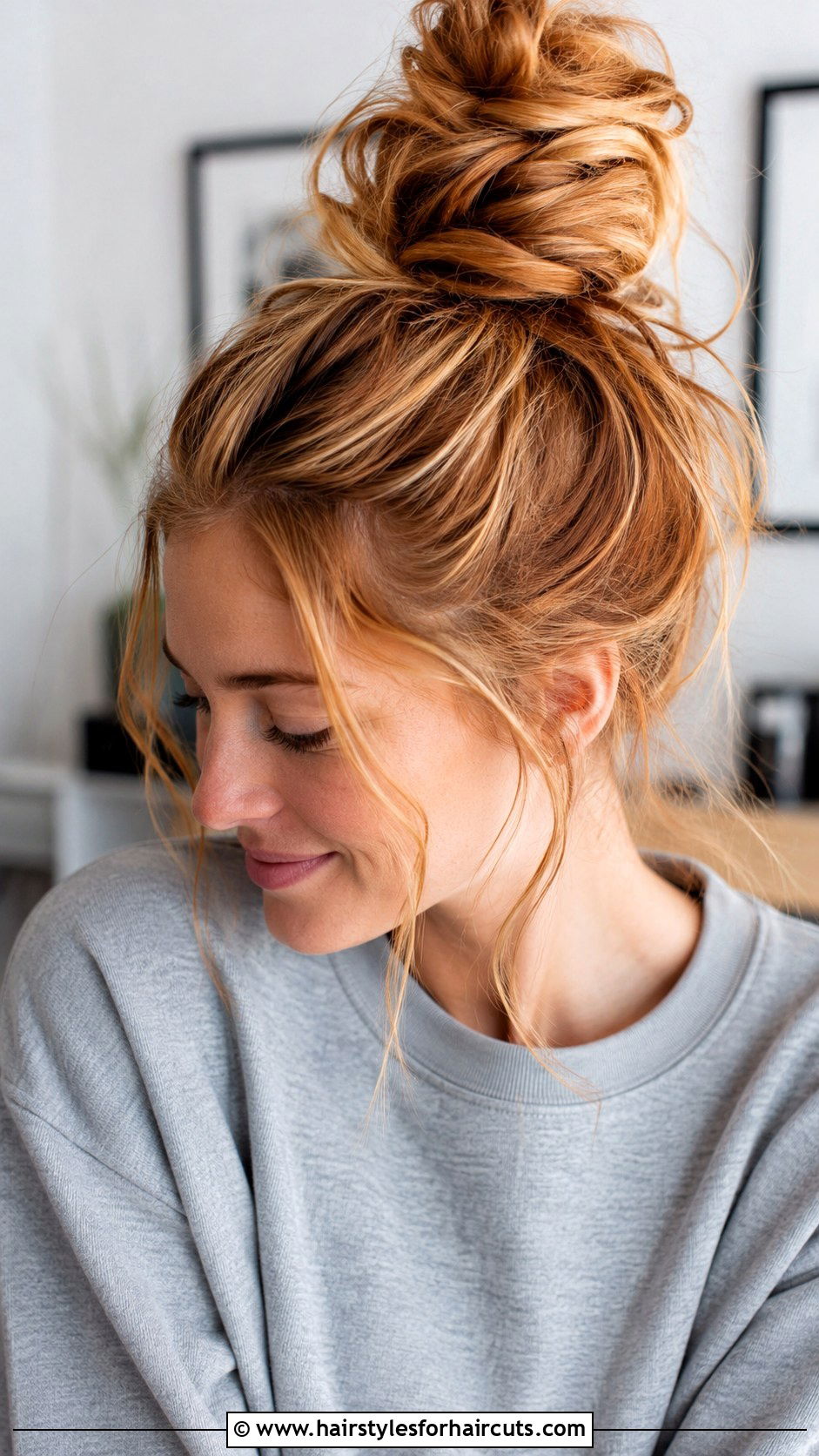 Strawberry Blonde Messy Bun - 25 blonde and red hairstyles - 25 blonde and red hairstyles