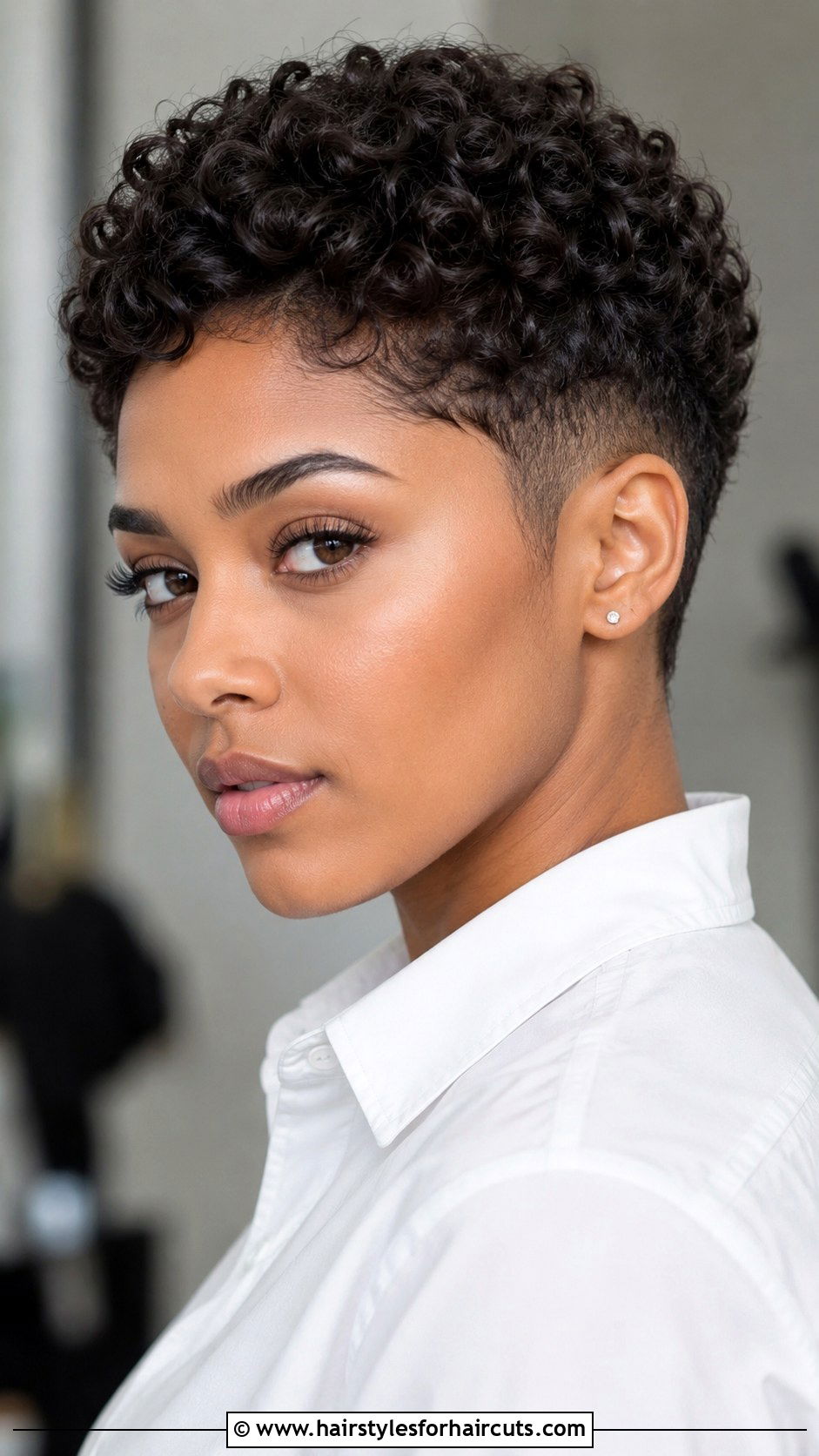 Taper Fade Curly Hair - 25 best haircuts for short curly hair - 25 best haircuts for short curly hair