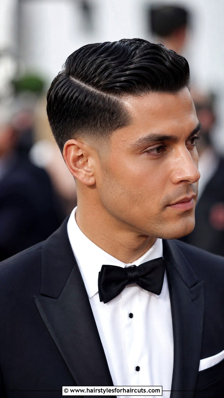 Taper Fade With Executive Contour - 25 fade hairstyles - 25 fade hairstyles