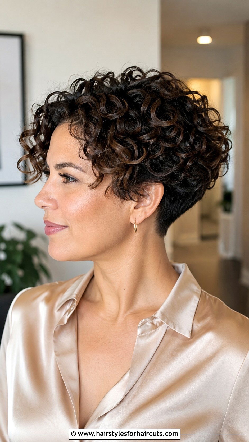 Tapered Curly Haircut - 25 good haircuts for curly hair women - 25 good haircuts for curly hair women