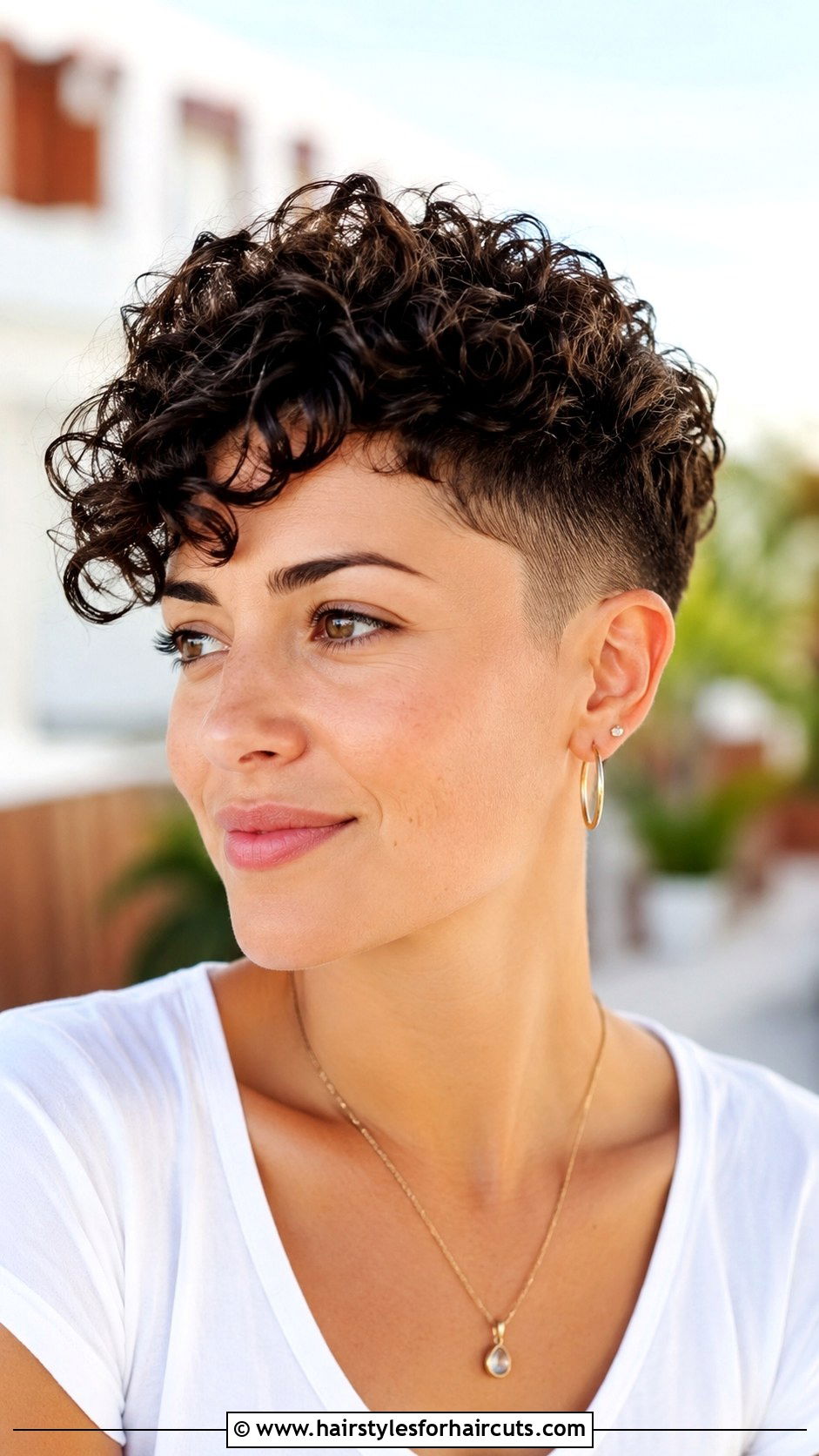 Tapered Curly Haircut - 25 curls haircuts - 25 curls haircuts