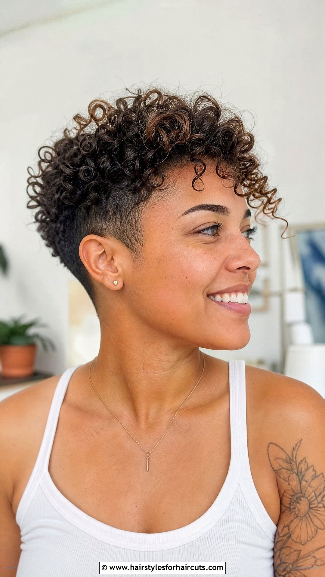 Tapered Curly Haircut - 25 haircuts for very curly hair - 25 haircuts for very curly hair