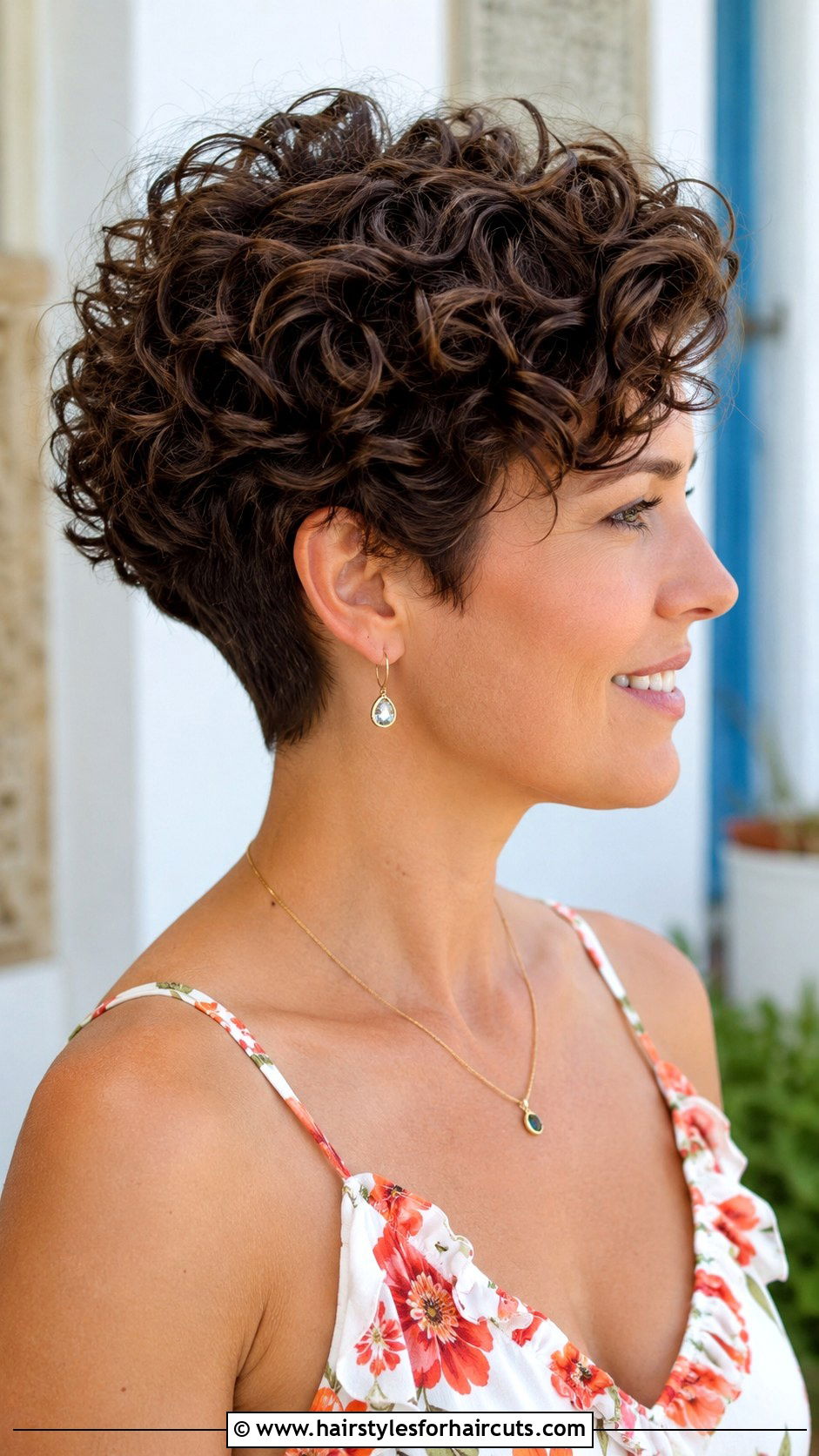 Tapered Curly Haircut For Women - 25 haircuts for thin curly hair women - 25 haircuts for thin curly hair women
