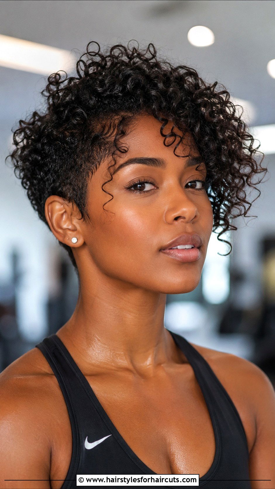 Tapered Curly Haircut With Face Framing - 25 face framing haircuts for curly hair - 25 face framing haircuts for curly hair