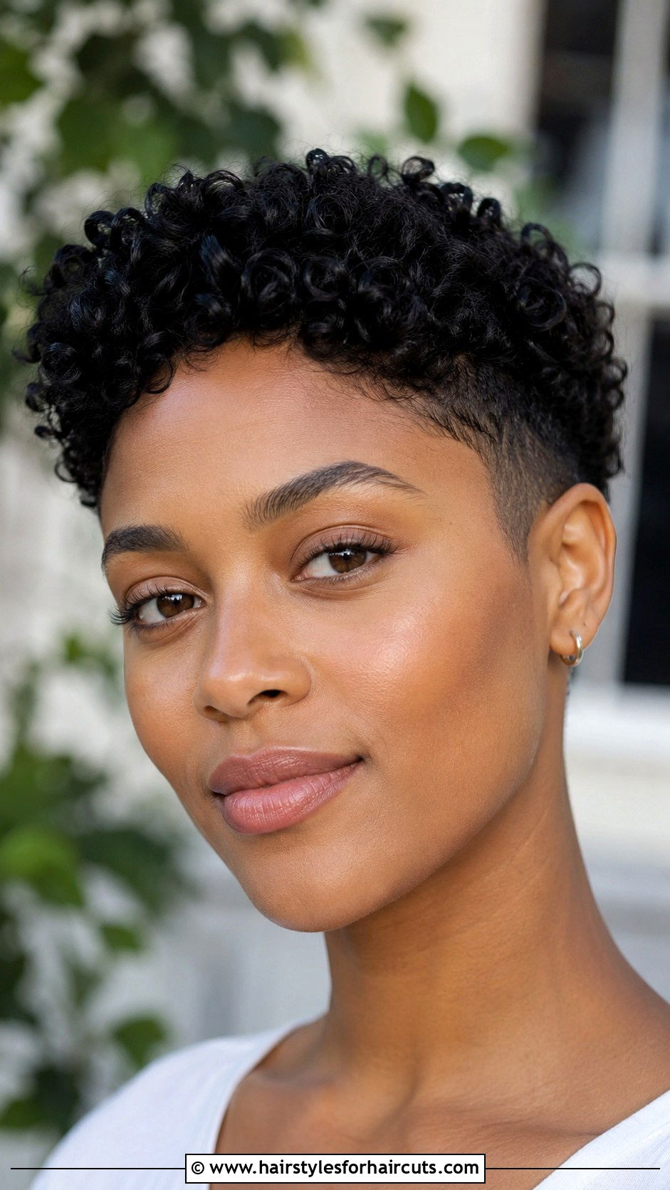 Tapered Natural Cut - 25 easy black hairstyles - 25 easy black hairstyles