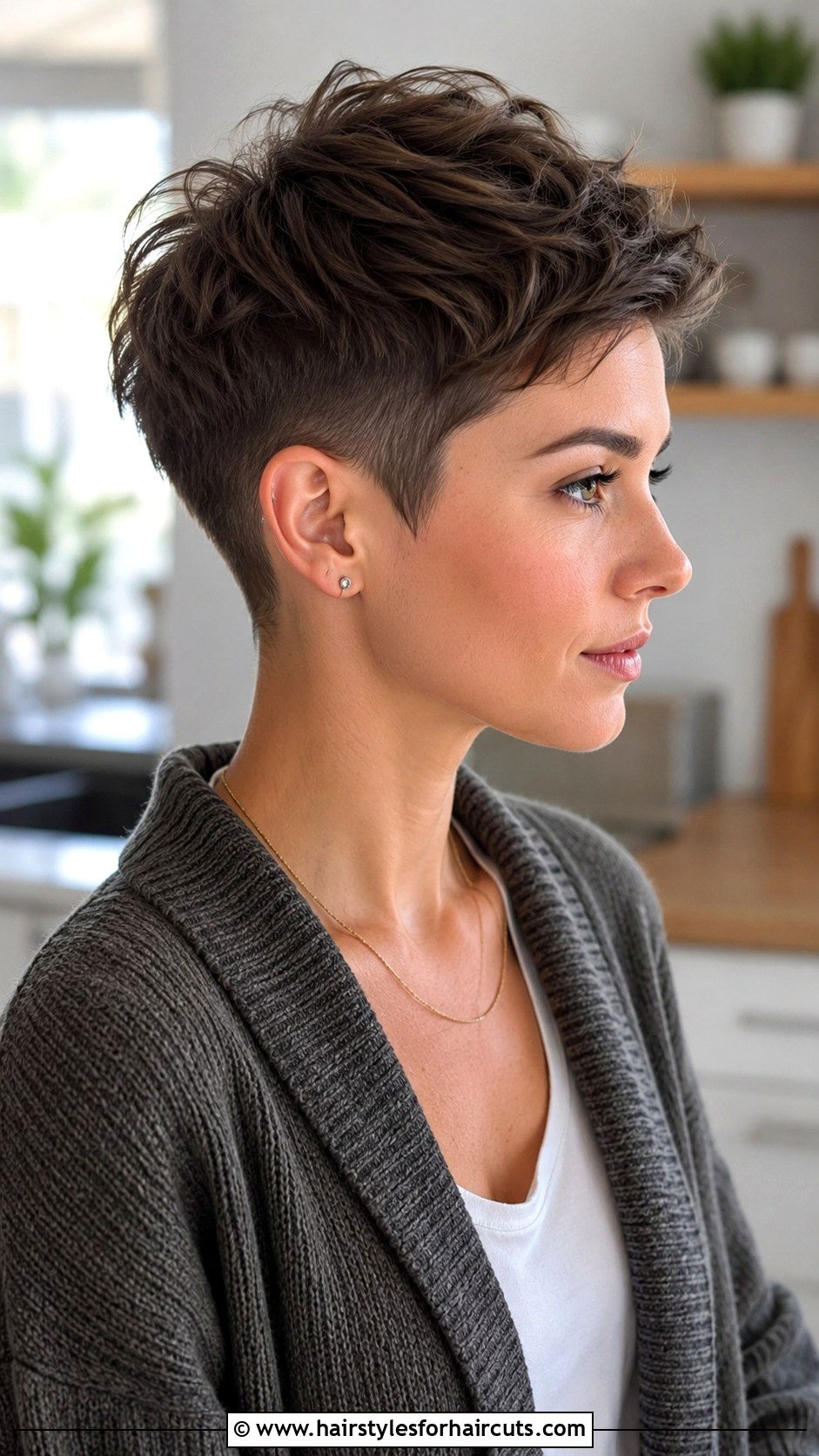 Tapered Pixie Haircut - 25 good haircuts for fine straight hair - 25 good haircuts for fine straight hair