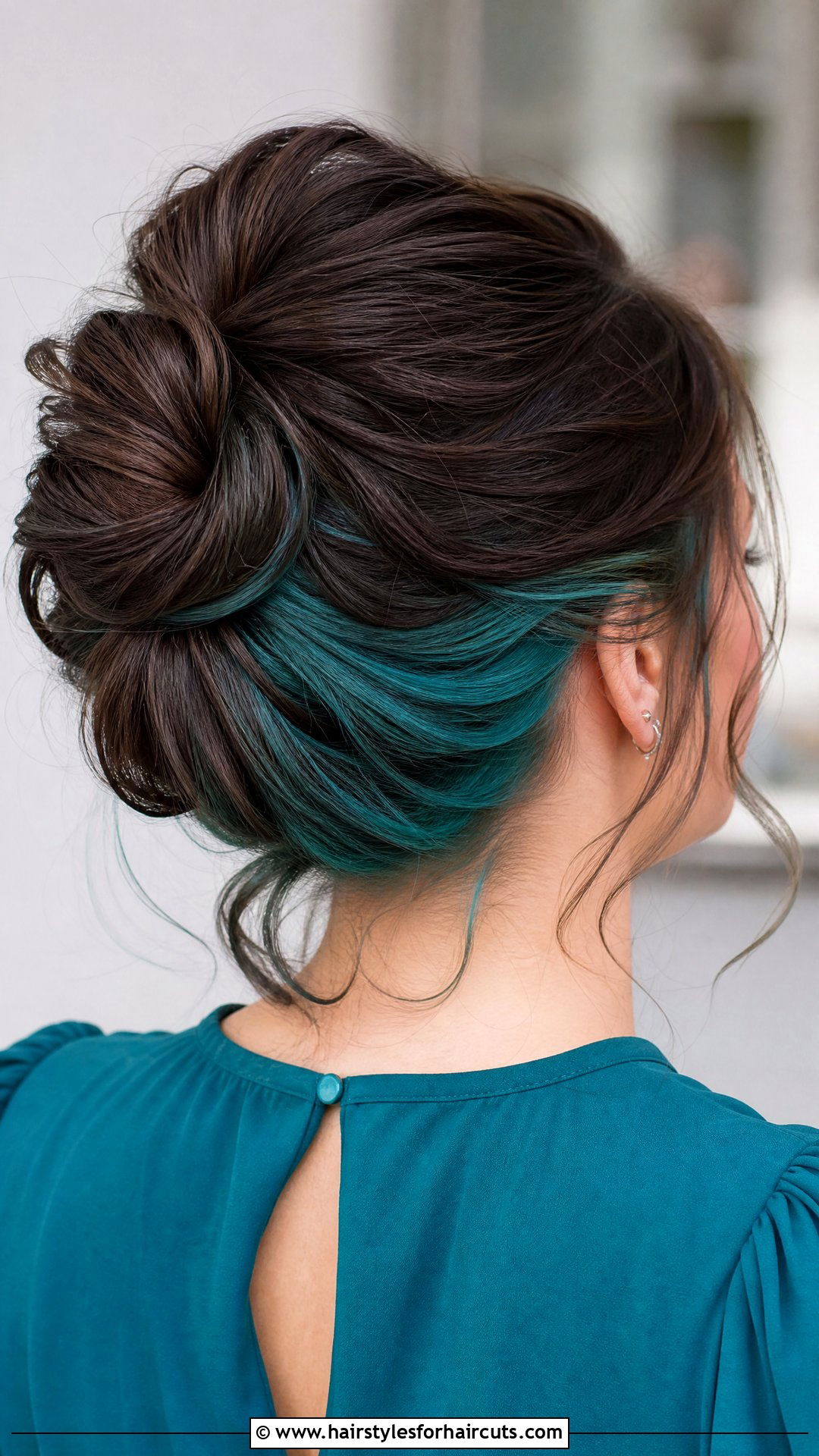 Teal Halo Underlights On Brunette Hair - 25 halo hairstyles color - 25 halo hairstyles color