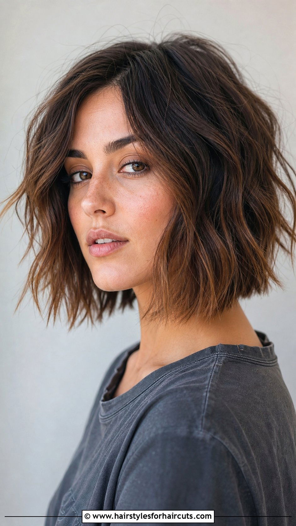 Textured Bob Haircut - 25 hairstyles kit - 25 hairstyles kit